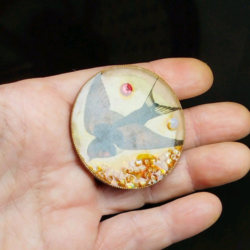 Swallow brooch new, copper and epoxy resin