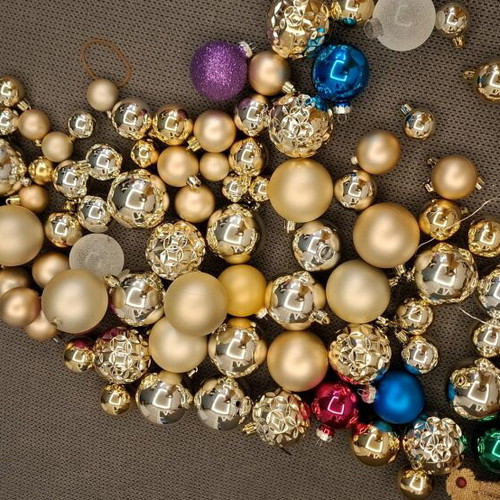 Christmas balls new, pack of 100, plastic and glass