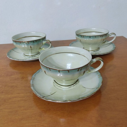 Porcelain cups like new, set of 3, with saucers, green shade