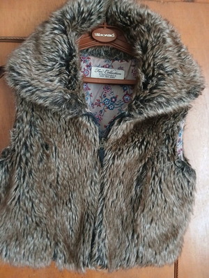 Stradivarius vest like new, beige and brown, size S