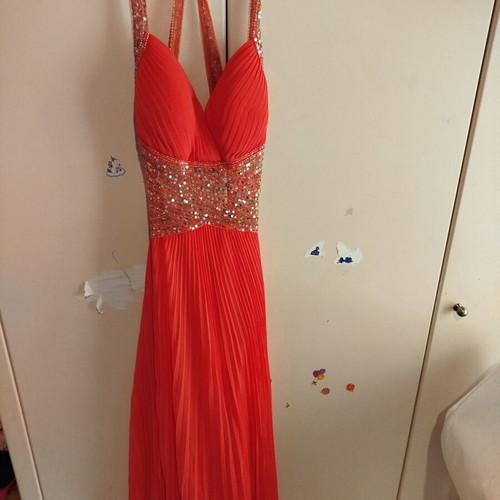 Mikael coral dress like new with embroidered beads, size M