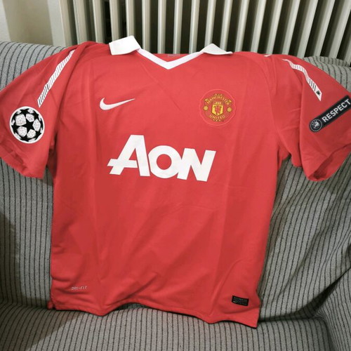 Rooney Manchester United jersey new, size XL
