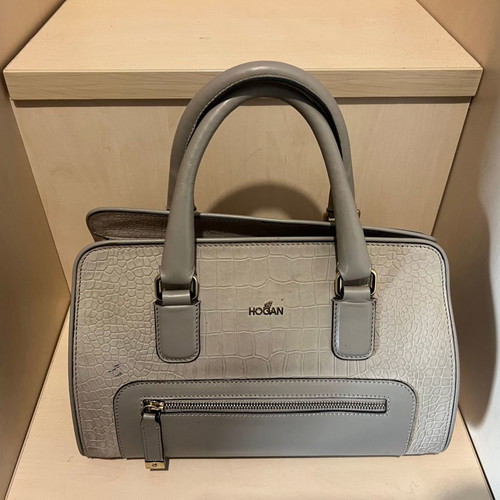 HOGAN handbag used, medium size, greige color