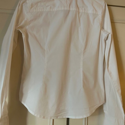 TOMMY HILFIGER No 6 (XS) white long sleeve used.