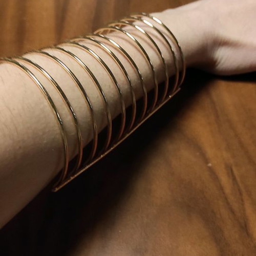 Bracelet used in gold color Zara