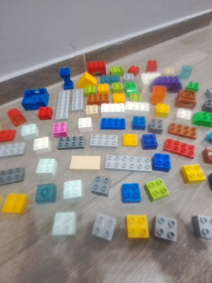 Lego Duplo set of 77 pieces like new