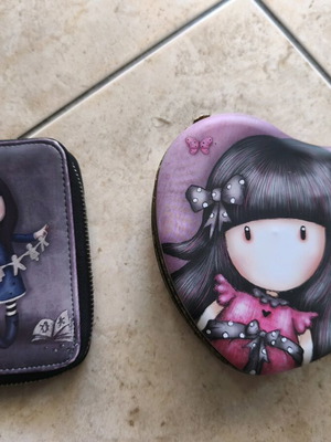 Santoro wallet and heart-shaped gift box set used
