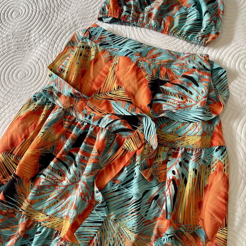 Elastic maxi skirt and cropped top set new, red multicolor