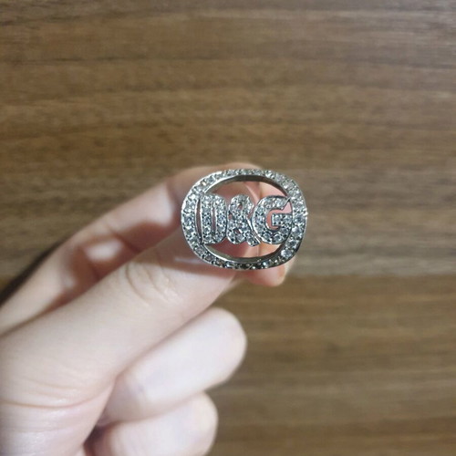 Silver ring with rhinestones like new