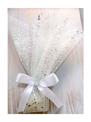 Handmade bombonieres with glitter tulle and Hantzigiannakis almond dragees made to order
