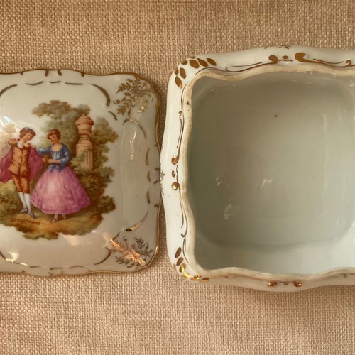 IOHPAP fountain dish used with Fragonard scene and gold finishes