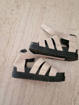 JK London beige platform sandals, size 38