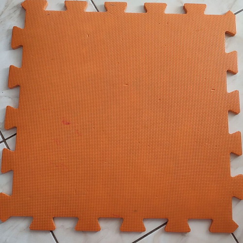 ELC play mats used, set of 7, red and orange