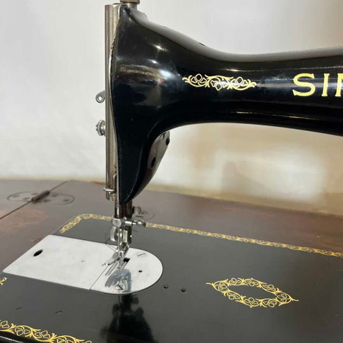 Singer vintage sewing machine cabinet EL459303 78x52x42