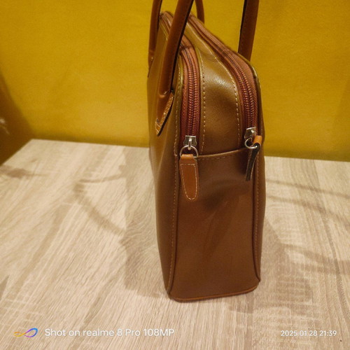 Melanie women's handbag used, brown, leatherette 33x24 cm