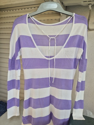 Knitted top like new, size L, white and purple