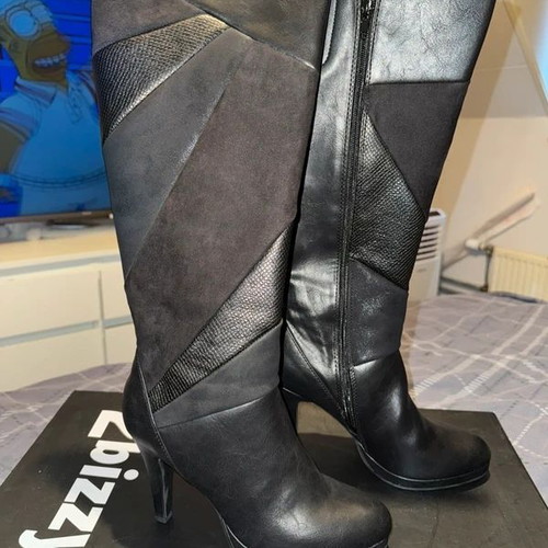 Bizzy high heel knee boots, size 38, black
