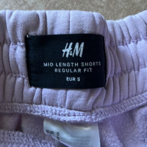 Men's H&M sweatshirt shorts small pink like new