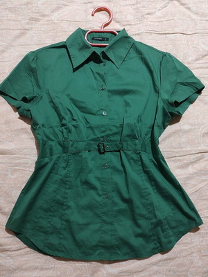 H&M green vintage 90s cotton shirt with belt like new