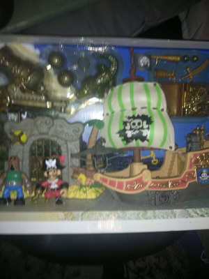 Pirate playset sealed new