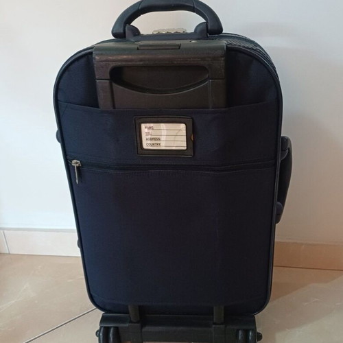 Blue fabric suitcase with 2 wheels, height 58cm, like new