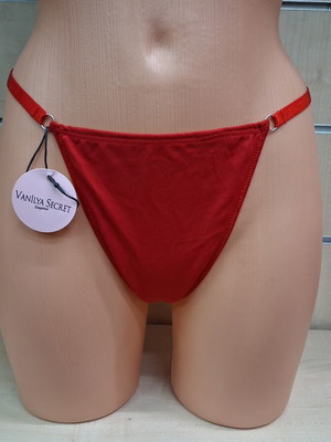 Vanilia Secret Lingerie string new, red with silver chain detail