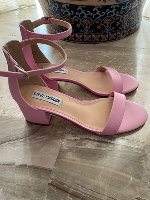 Steve Madden sandals size 37 new pink leather
