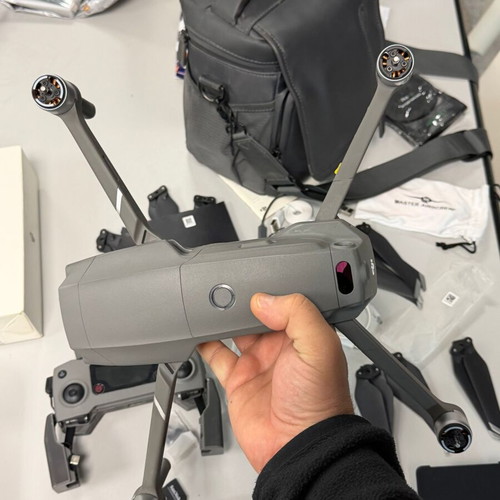 DJI Mavic 2 Pro Fly More Combo like new with Osmo Mobile 3 full kit