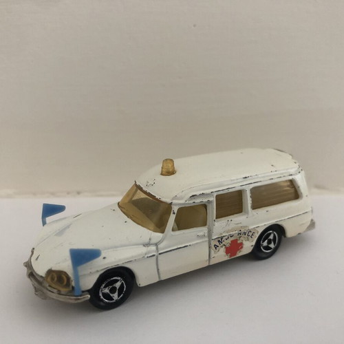 Majorette Citroën DS 21 Ambulance 1:65 scale used, 1973 edition