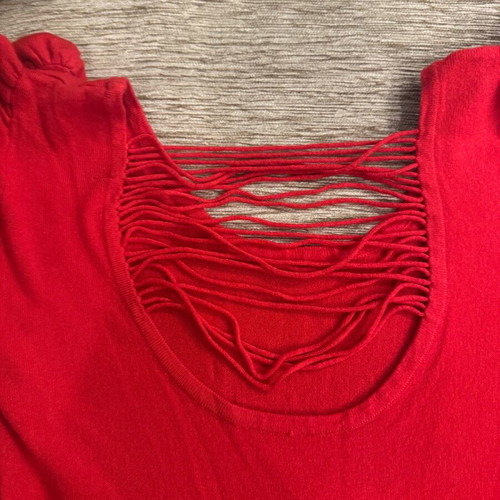 Knitted women's red blouse used, long with puff heart sleeves