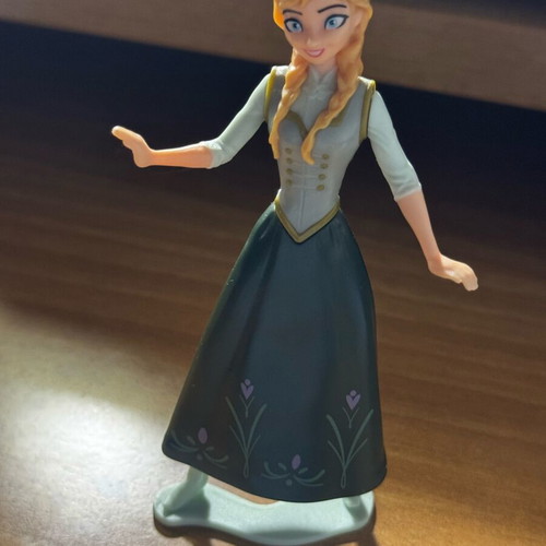 Frozen figure Anna like new