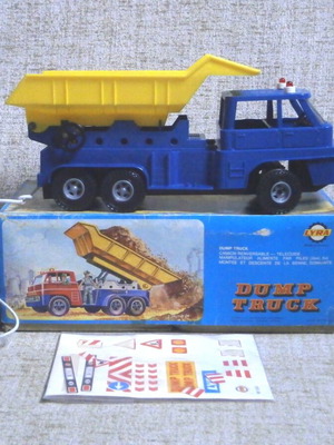 Lyra dump truck B/O R/C vintage toy with remote control