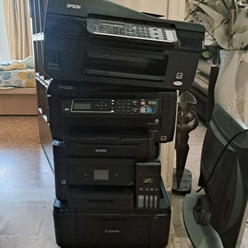 Printers and multifunction devices used, set of 4 for spare parts