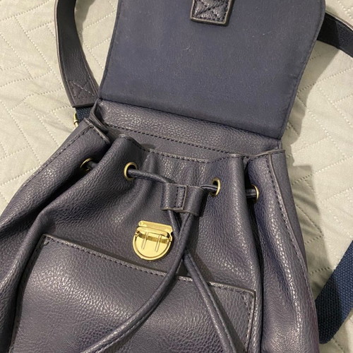 Women's backpack bag used in excellent condition