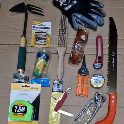 Set of 13 tools new with saw, gloves, multitool and more