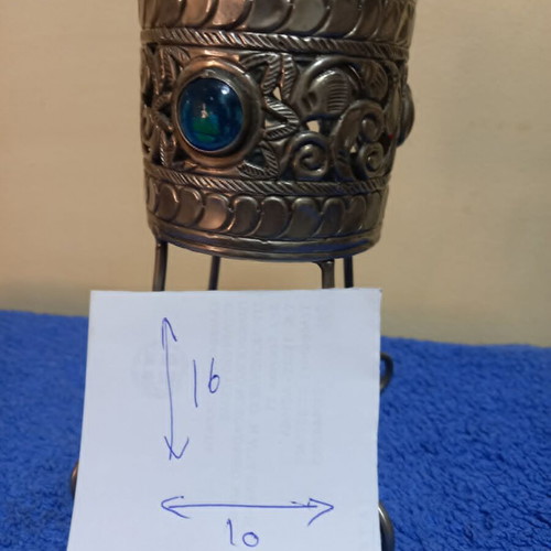 Artistic Candle Holder used