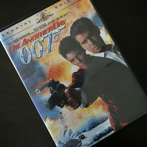 James Bond 007 Die Another Day DVD Special Edition like new
