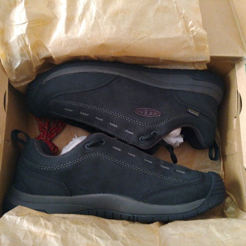 Keen Jasper II WP men's shoes new, size 42, black