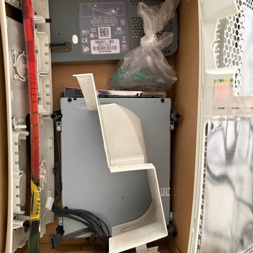 Xbox 360 used open for parts with 500GB