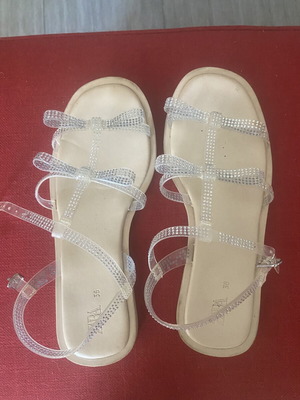 Zara flat sandals for girls with rhinestone bows, size 36