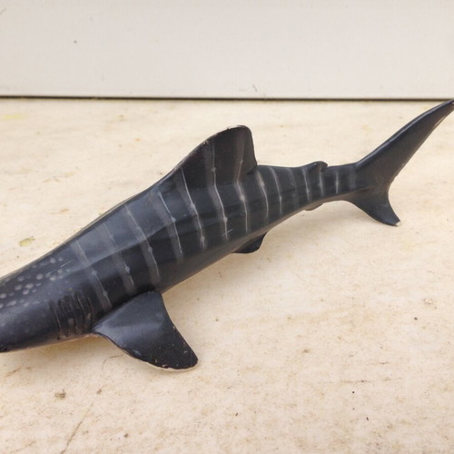 Set of 4 plastic water animal figures used, solid