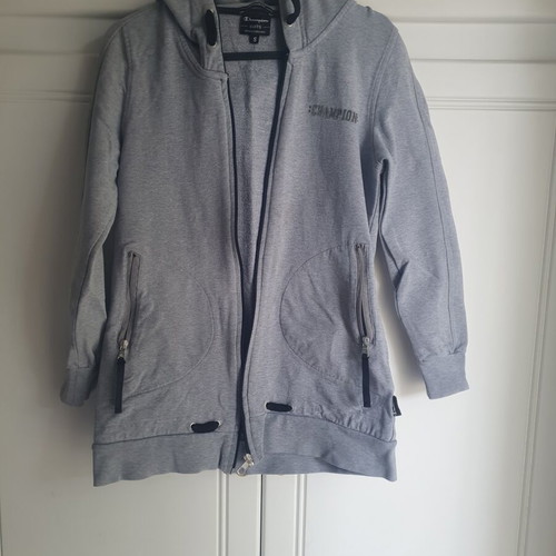 Champion sports jacket small like new, grey