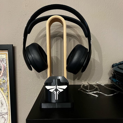 The Last of Us stand for headphones and DualSense controller PS5 new