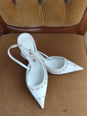 Gianna Kazakou women's evening shoes size 39 narrow fit for 38, new, white