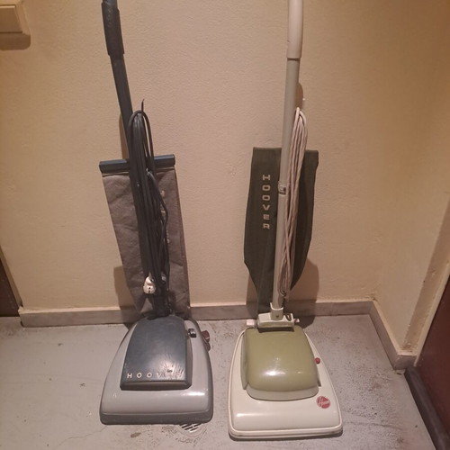 Hoover carpet cleaning vacuum used, right functional, left for parts