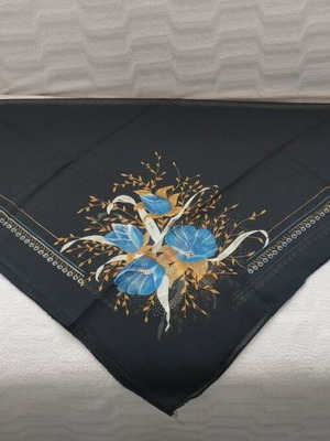Headscarf new, size 57