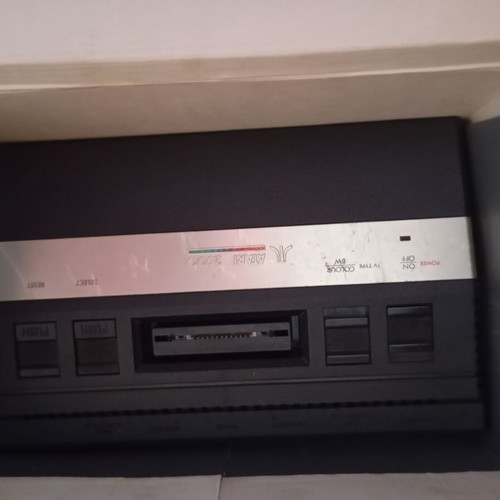 Atari 2600 used with 3 games in box and Greek manual