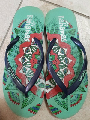 Bahamas flip flops size 35.5 like new, blue