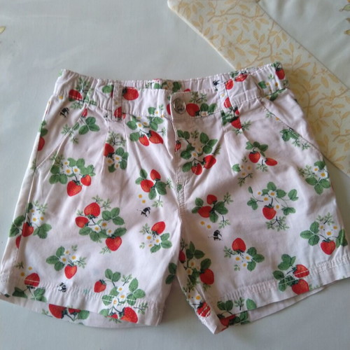 Girls' shorts H&M like new, colorful, size 98-104 cm