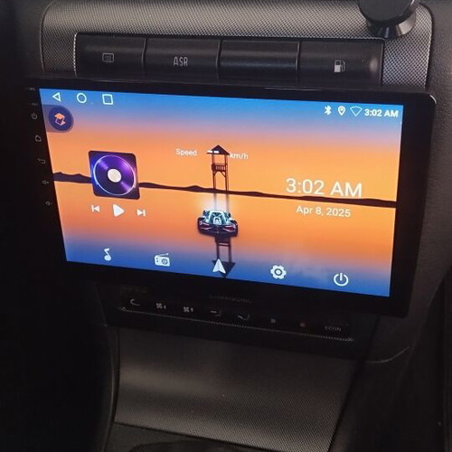 10-inch car screen with multiple features